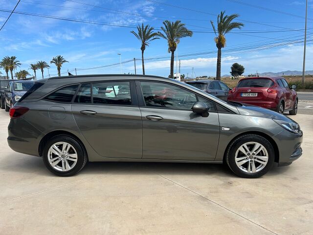 OPEL ASTRA SELECTIVE ESTATE 1.4 SIDI AUTO SPANISH LHD IN SPAIN 109000 MILES 2019